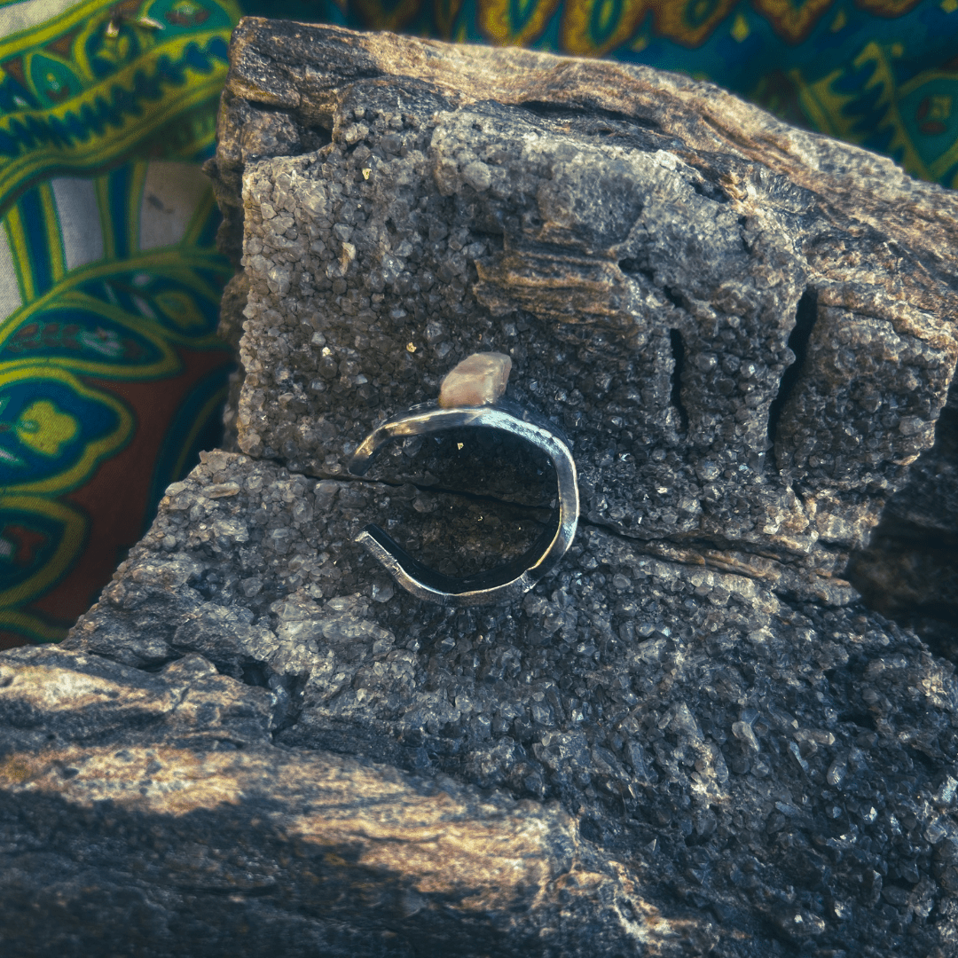 Ornate Spoon Ring with Raw Crystal – Handmade from Upcycled Silverware - The Modern Alien
