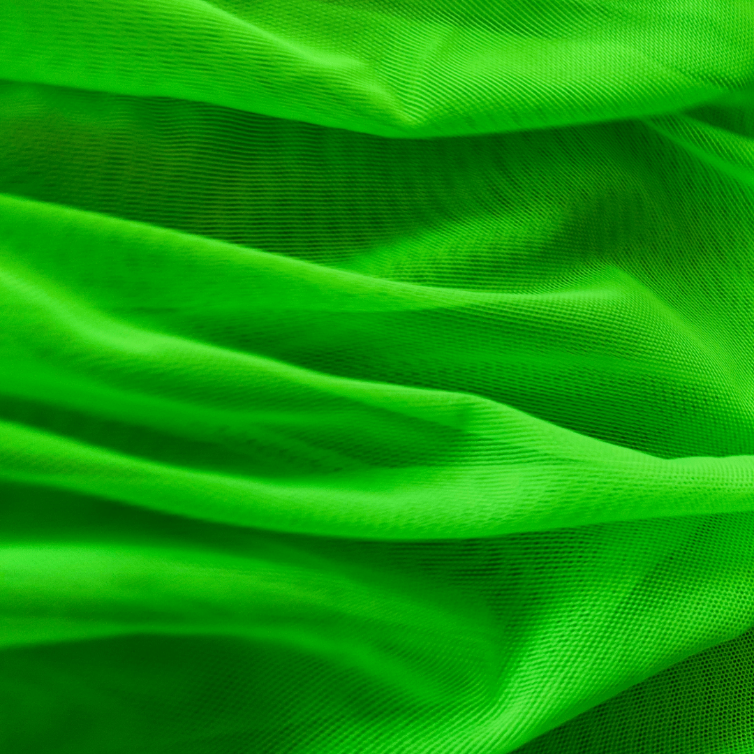 Futuristic Strapped Ensemble – NYFW 2024 Exclusive - The Modern Alien