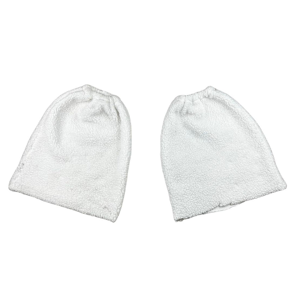 Fuzzy White Leg Warmers – Cozy, Chic & Trendy - The Modern Alien