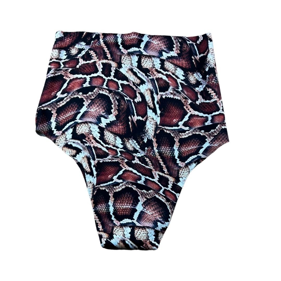 Handmade Upcycled Denim Fire Chaps & Bikini Set – One - of - a - Kind Festival Fit 🔥 - The Modern Alien