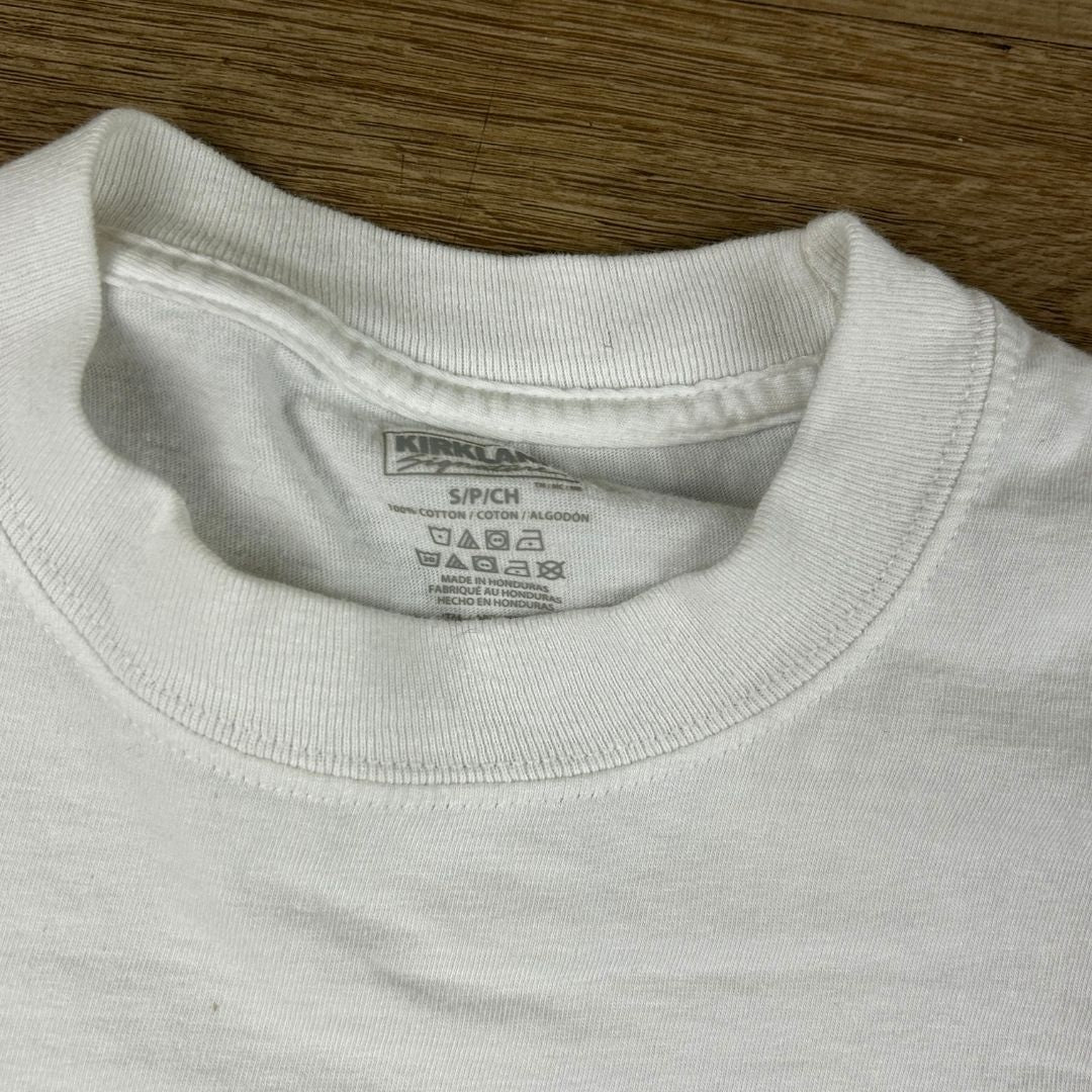 "Knee Deep in the Hoopla" Graphic T-Shirt – Minimalist & Iconic - The Modern Alien