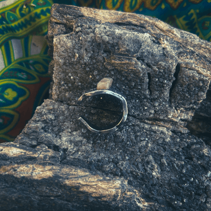 Ornate Spoon Ring with Raw Crystal – Handmade from Upcycled Silverware - The Modern Alien