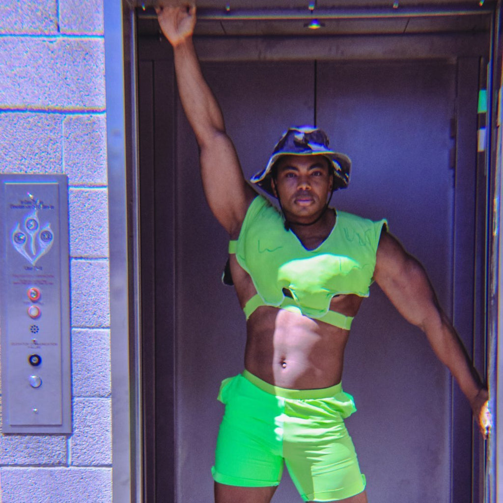 Slime Puffer Vest & Shorts Set – NYFW 2024 Exclusive - The Modern Alien