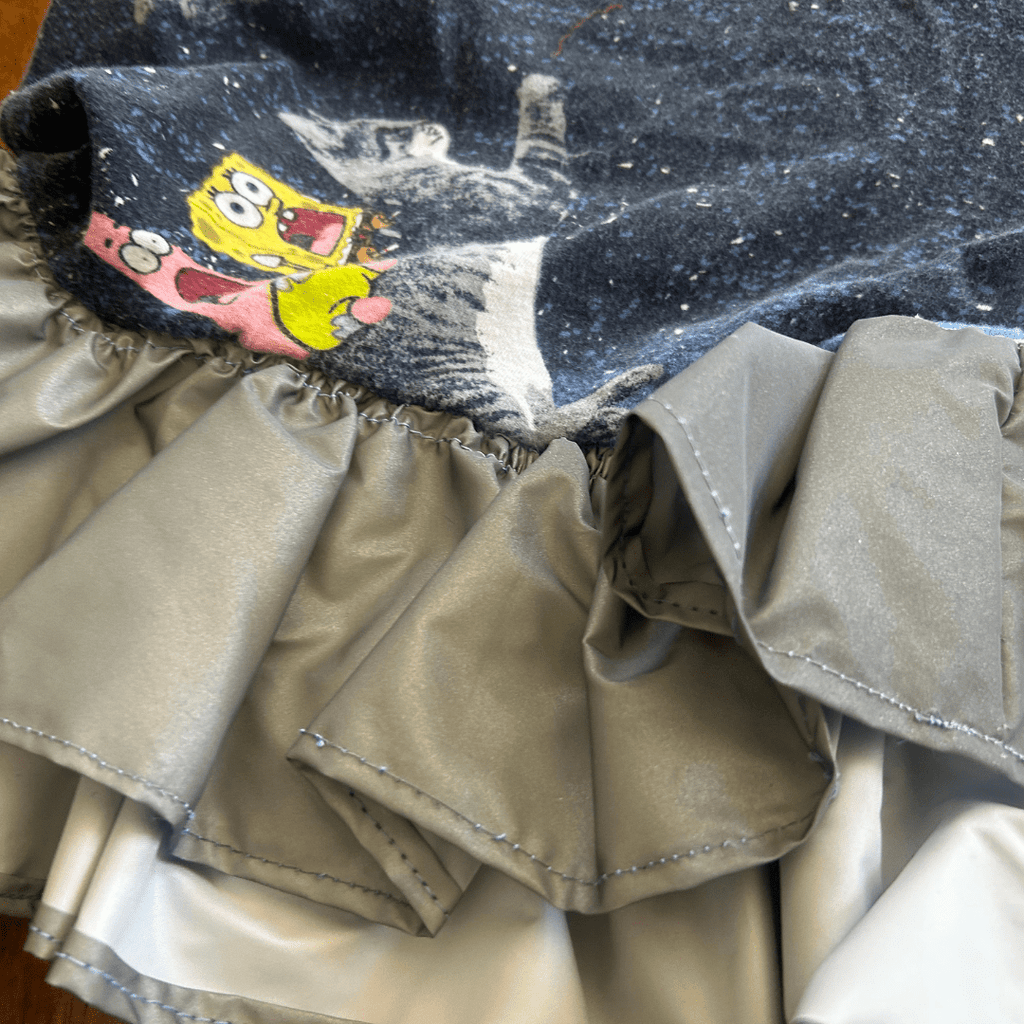 Space Sponge Crop Top & Ruffle Shorts Set – Handmade from Upcycled Pajamas - The Modern Alien