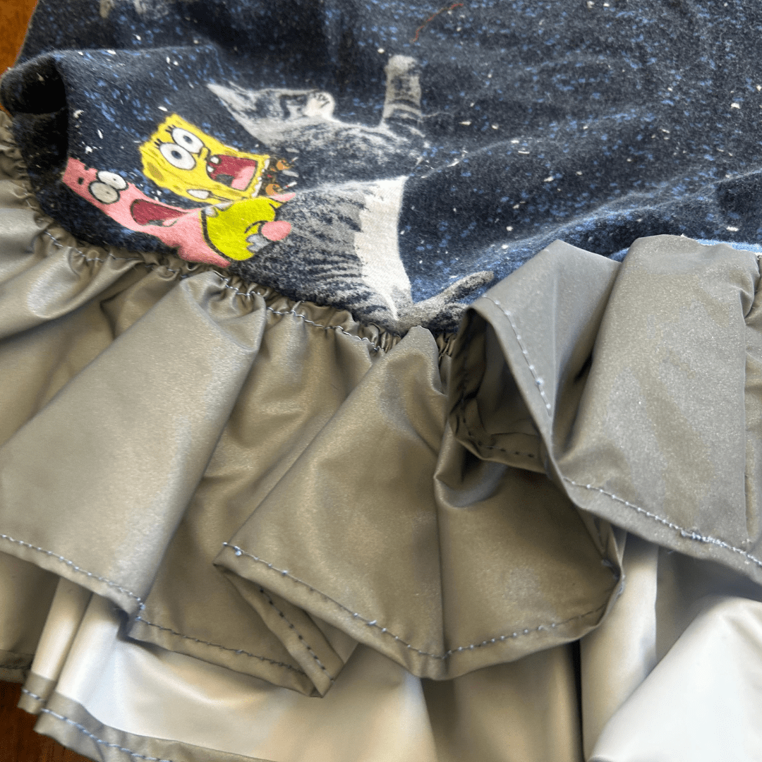 Space Sponge Crop Top & Ruffle Shorts Set – Handmade from Upcycled Pajamas - The Modern Alien