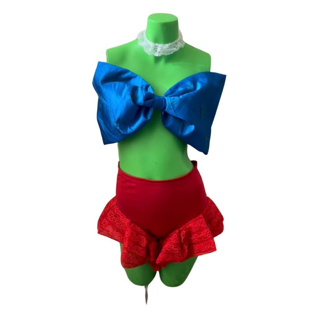 Tweedle Dee & Tweedle Dum Inspired Set – Handmade & Upcycled - The Modern Alien