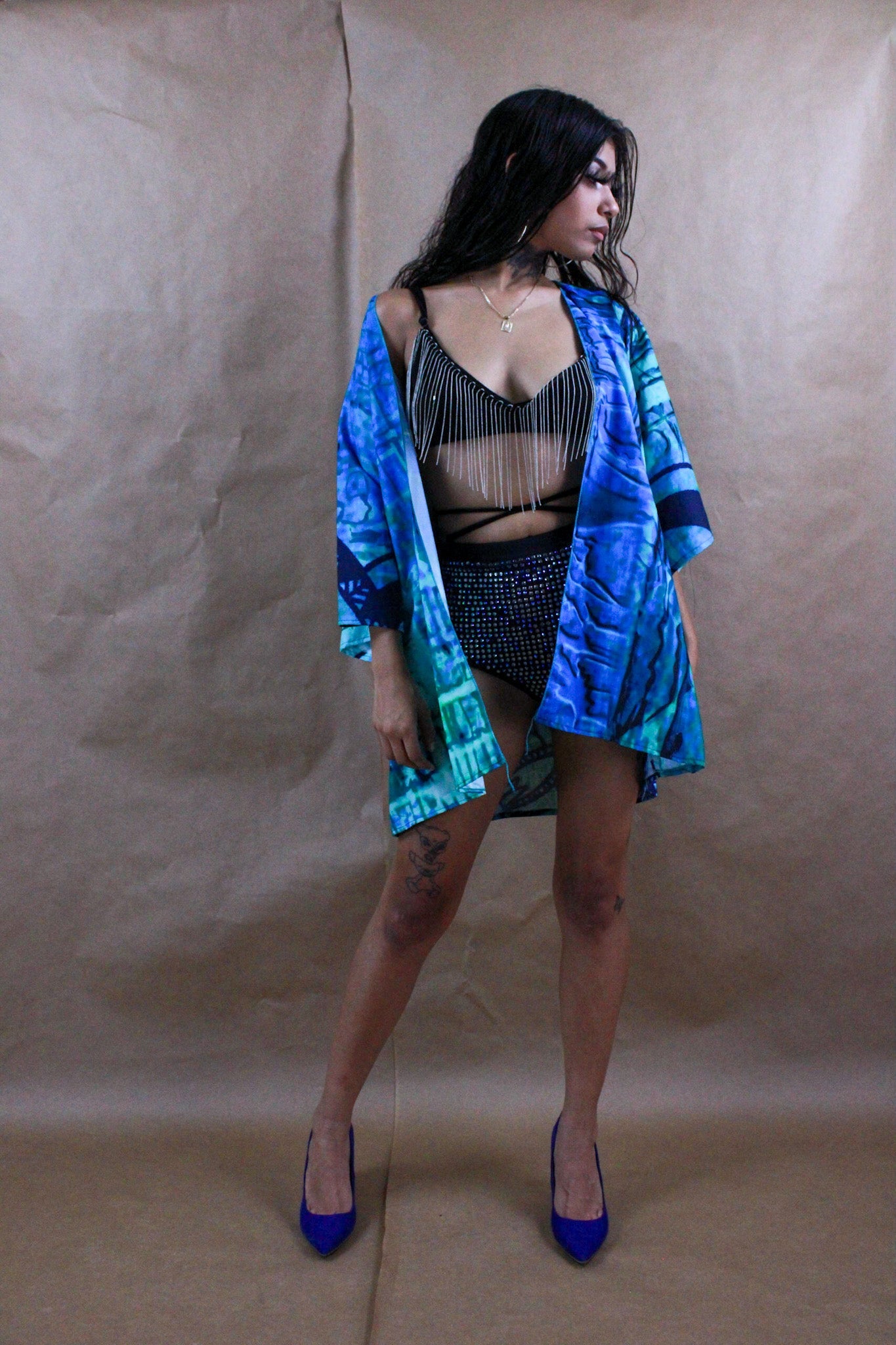 Blue Floral Kimono with pockets - The Modern Alien