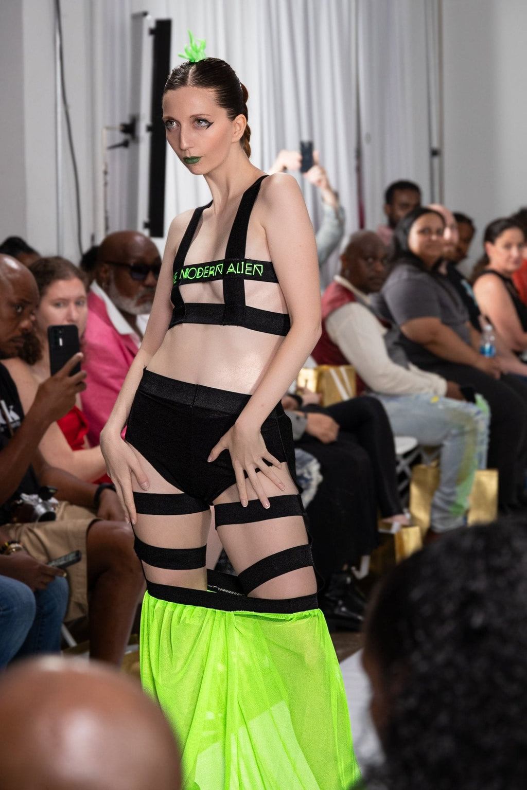 Futuristic Strapped Ensemble – NYFW 2024 Exclusive - The Modern Alien