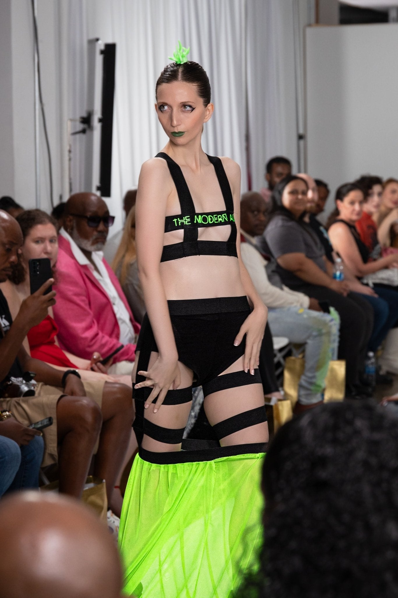 Futuristic Strapped Ensemble – NYFW 2024 Exclusive - The Modern Alien