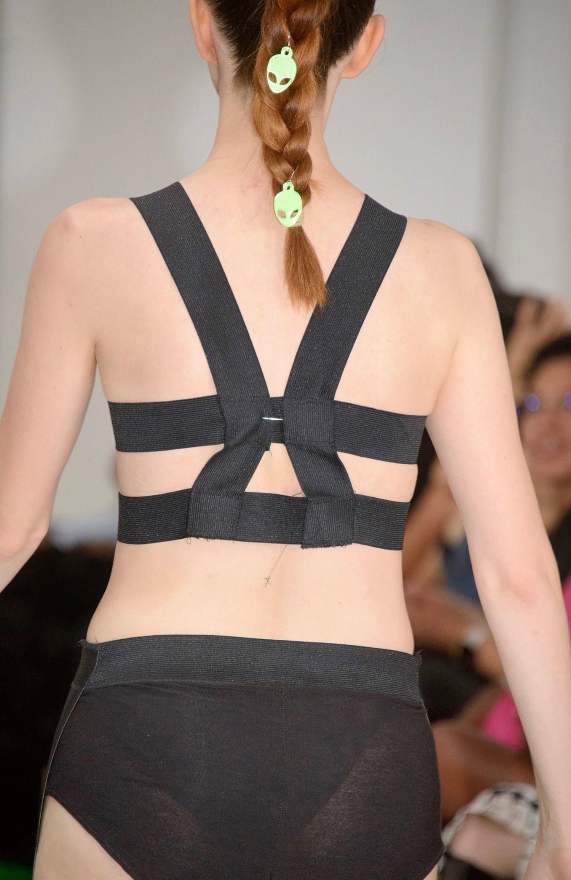 Futuristic Strapped Ensemble – NYFW 2024 Exclusive - The Modern Alien